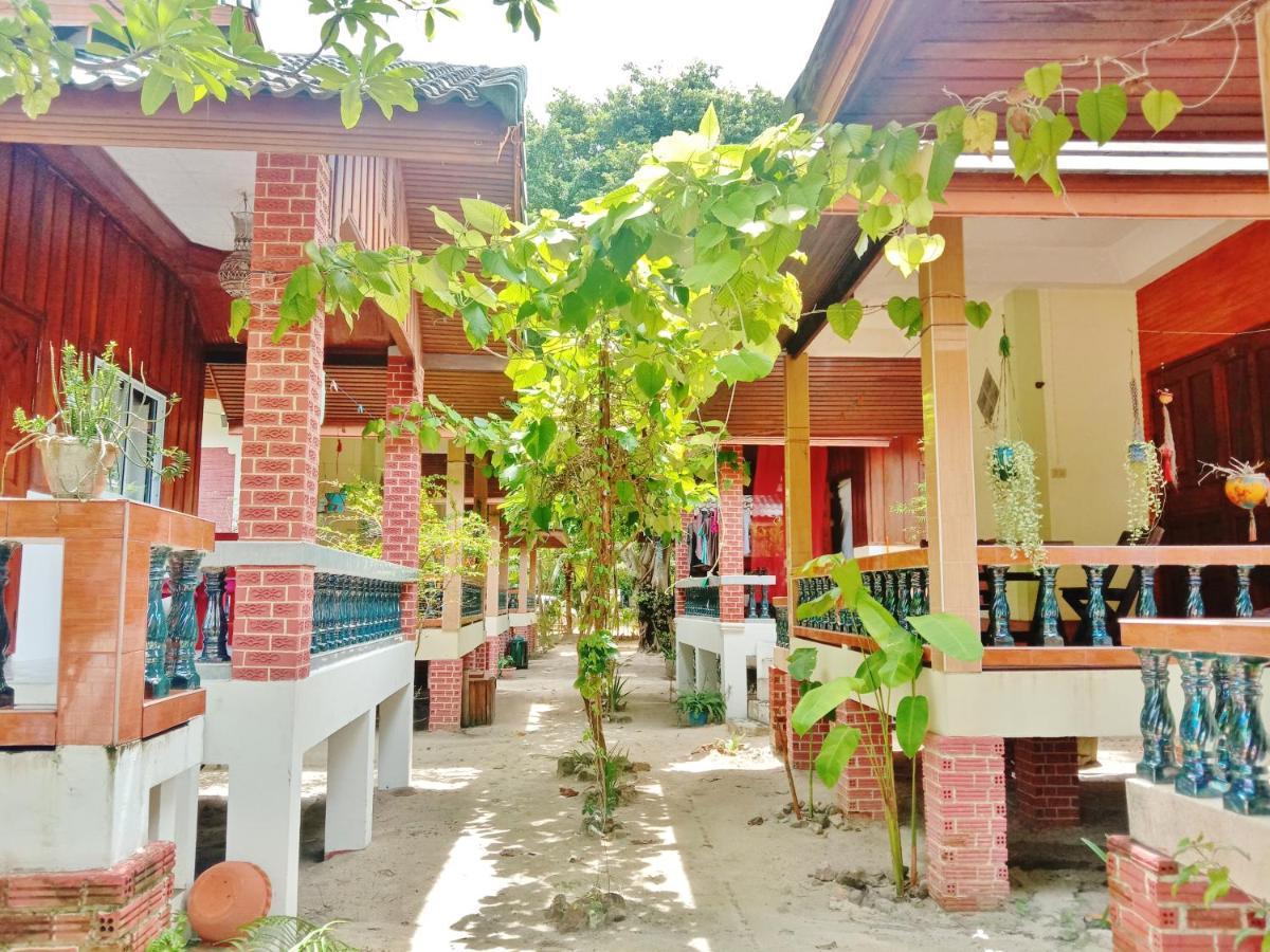 Seaboard Bungalow Haad Yao Exterior foto